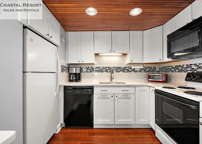 Stunning 2 Bedroom Direct Ocean Front At High Point North *