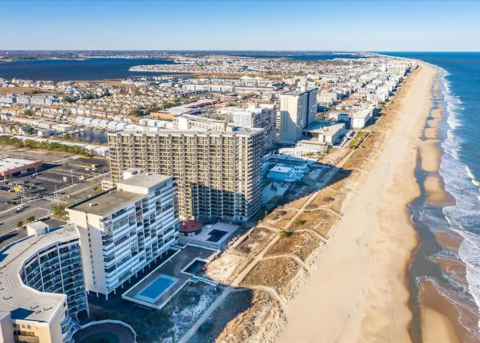 Holiday home Stunning 2 Bedroom Direct Ocean Front At High Point North Ocean City